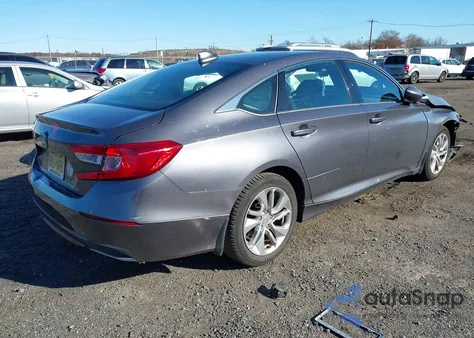 2018 Honda Accord Lx z USA, uszkodzony, nr VIN 1HGCV1F1XJA151803